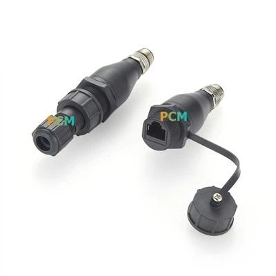 M12 8 Pripnite kódový kovový metrický závit na plastovú závitovú spojku RJ45 pre prepážku